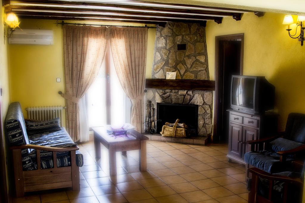 Hotel Paraiso De Bujaraiza Coto Rios Buitenkant foto